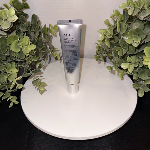 AHC Essential Real Eye Cream for Face - Picture 2 of 3